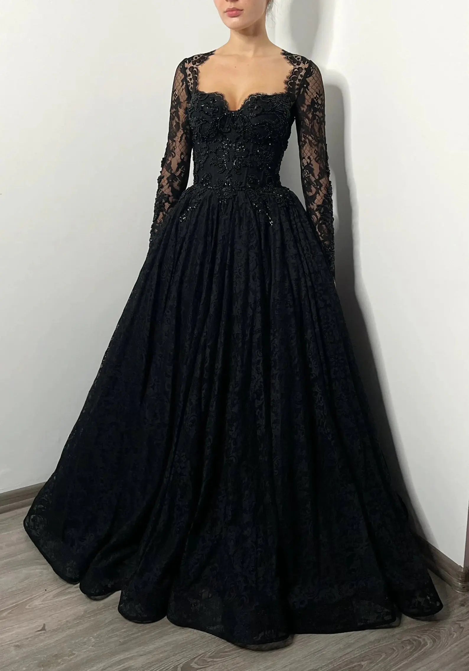Black Luxury Gothic Wedding Dress Heavy Beaded Lace Ball Gown ZP197