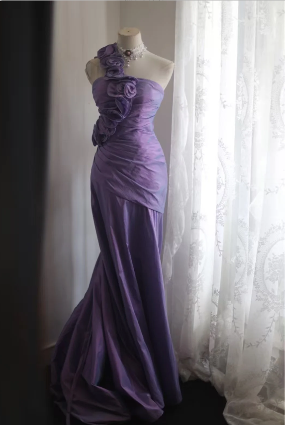 Retro Elegant Purple 3D Floral One-Shoulder Mermaid Satin Long Prom & Evening Dress - View 4 | FashionDia