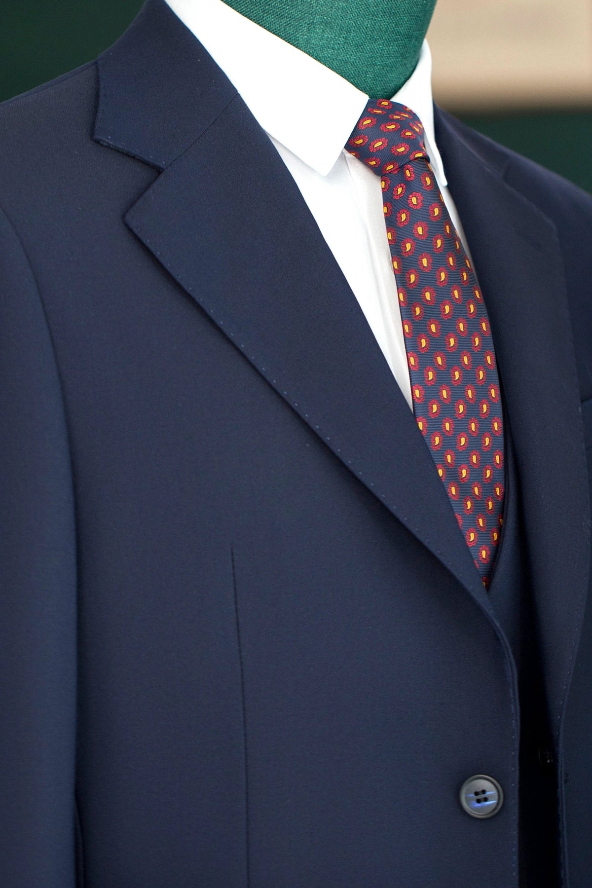 Navy Blue Wool 3 Piece Wedding Suit For Groom And Groomsmen (ZD17116)