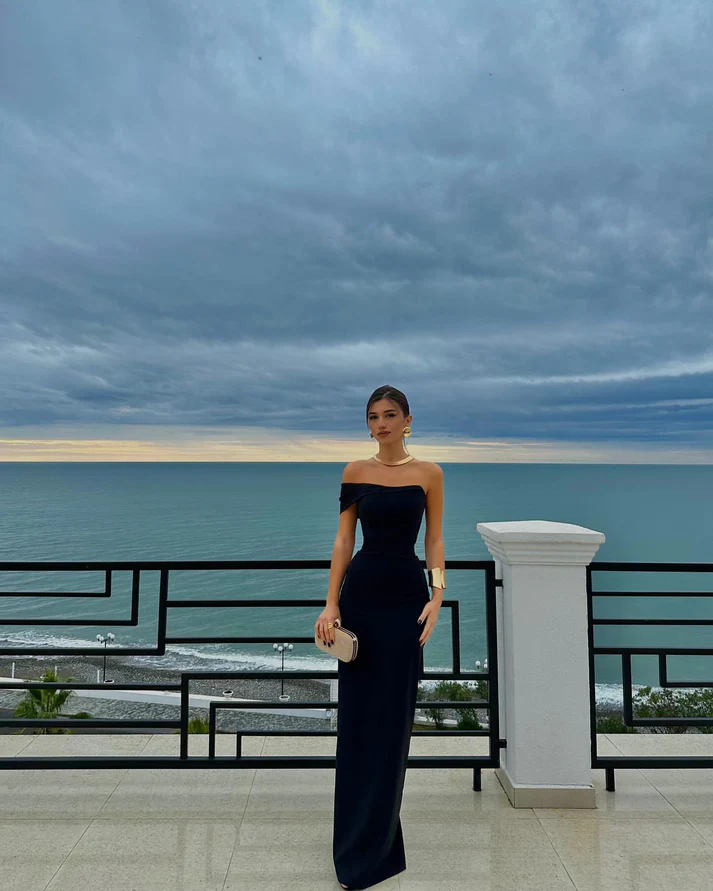 Elegant One Shoulder Sheath Prom Dress Black Satin Long Party Evening Gown