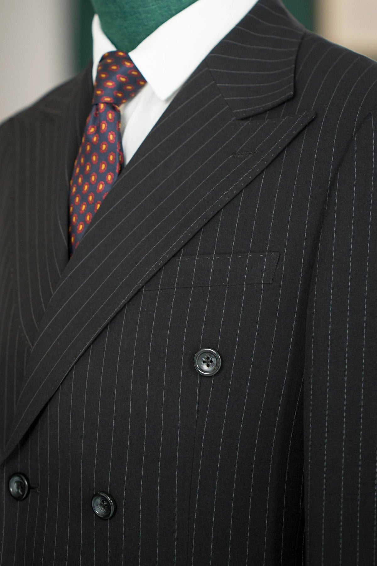 Black Pinstripe Double Breasted Wool Suit For Weddings Three Piece Groom Attire (ZD17118)