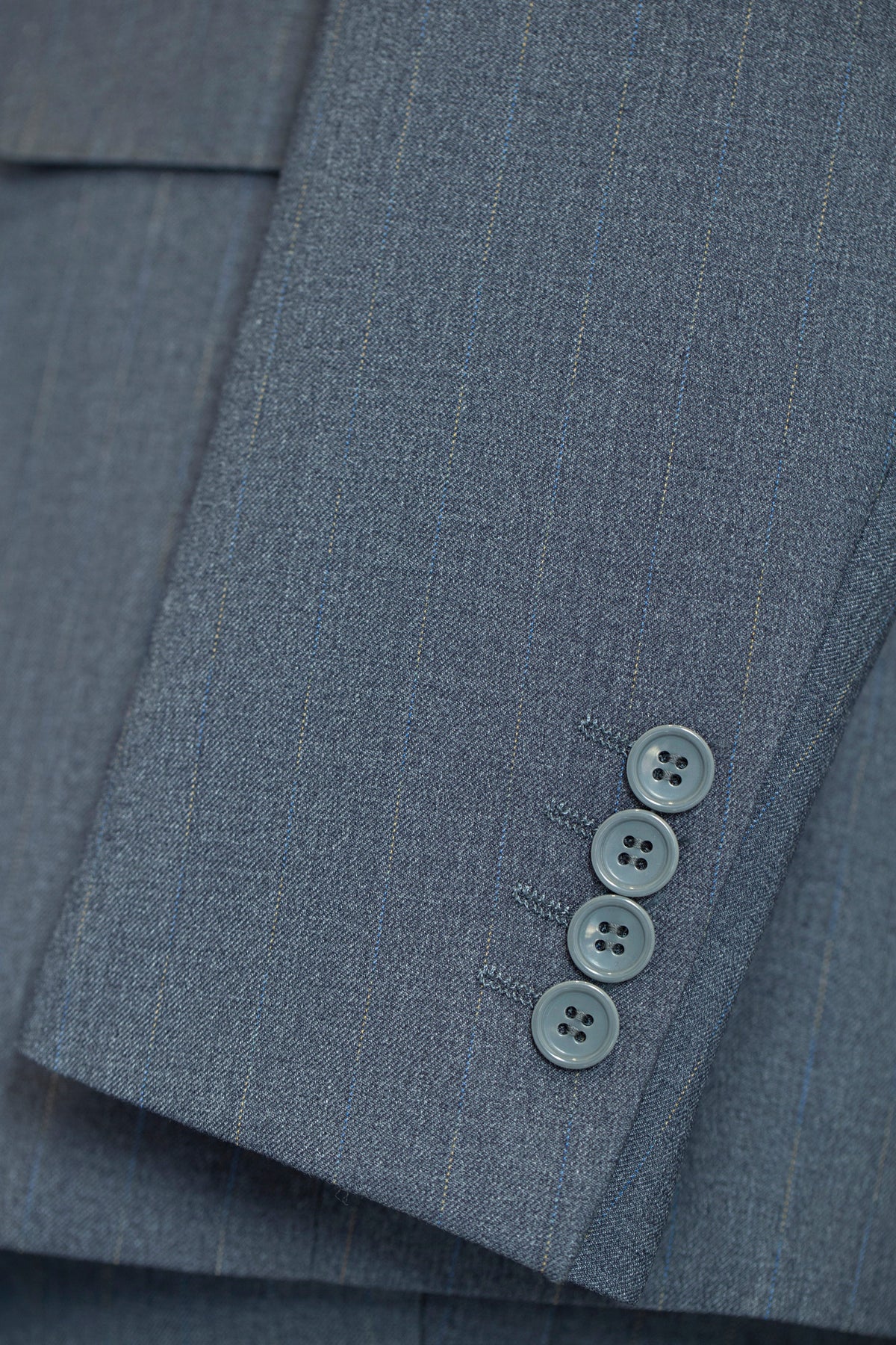 Subtle Pinstripe Grey Wool Three Piece Suit for Grooms and Business (ZD17096)