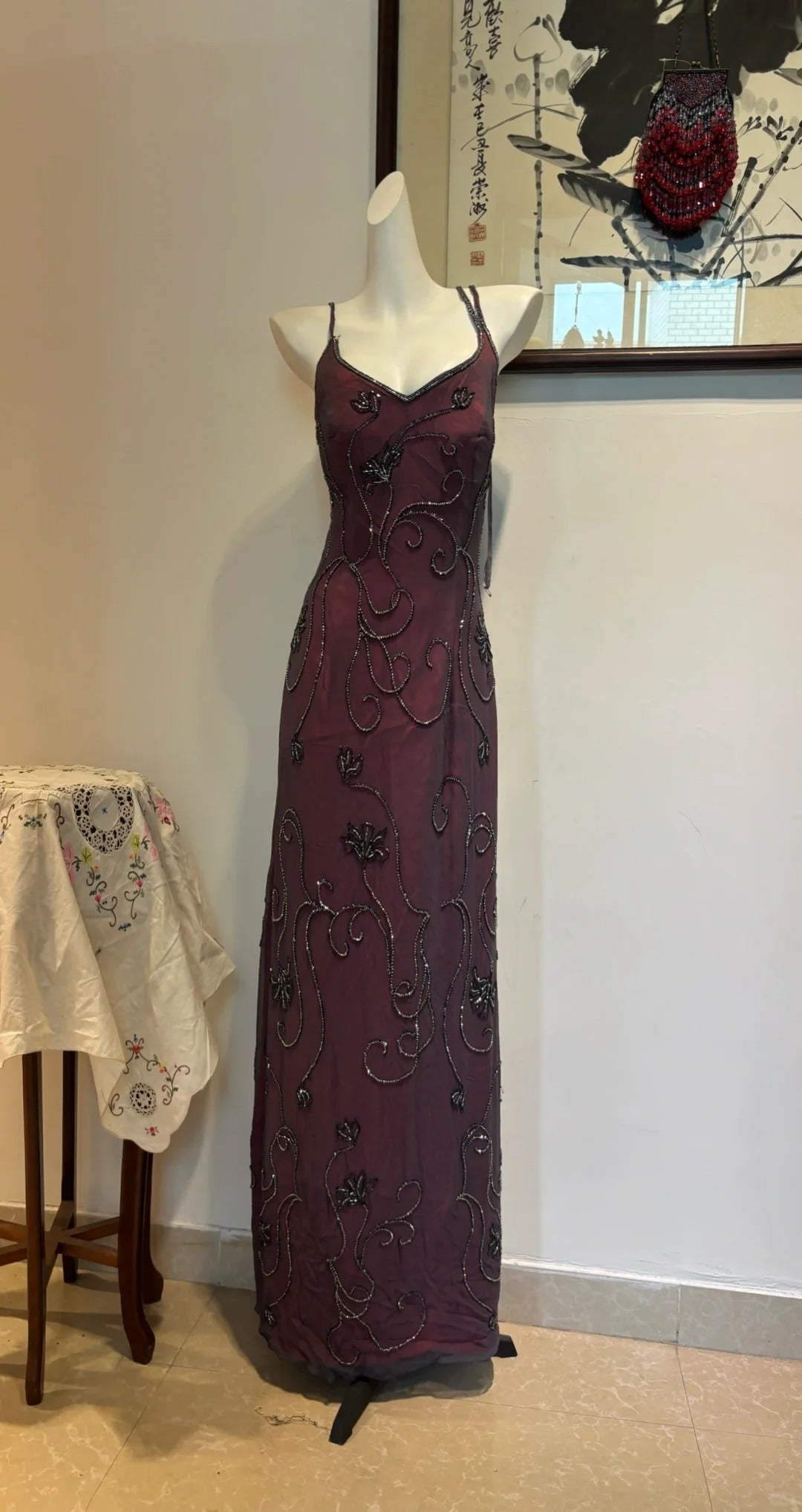 Elegant Vintage Burgundy Beaded Floral Crossover Backless Satin Long Prom Dress Evening Dress