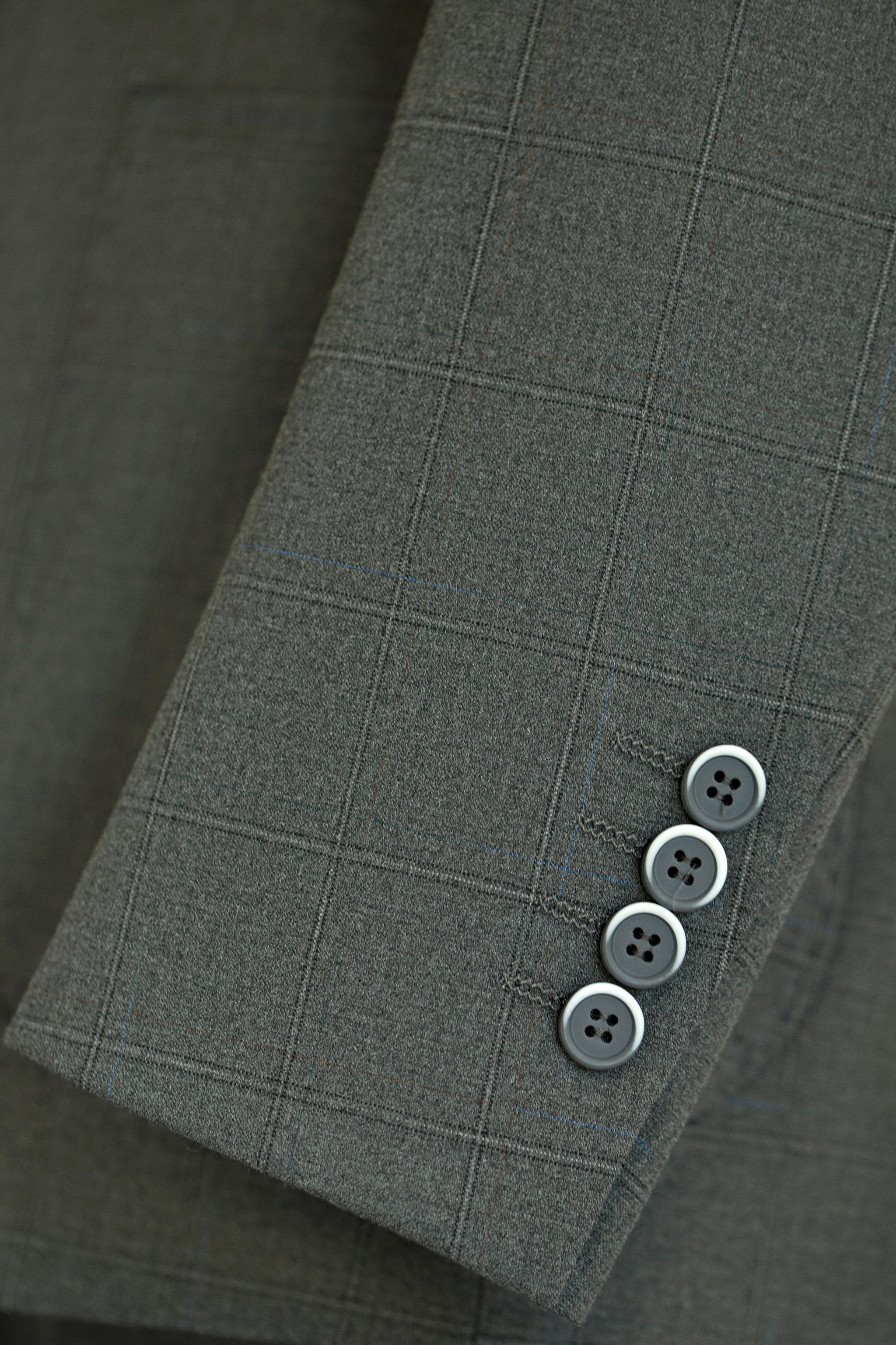 Charcoal Grey Windowpane Wool Three Piece Wedding Suit for Groom (ZD17115)