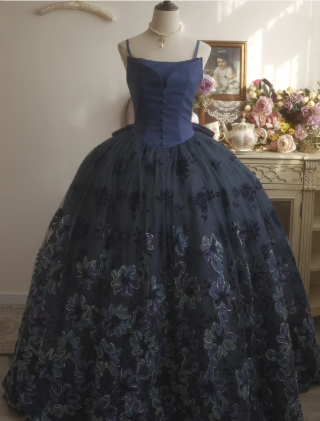 Vintage Elegant Navy Blue Bow Embroidered Train Tulle Ball Gown Evening Dress Sweet 16 Dress