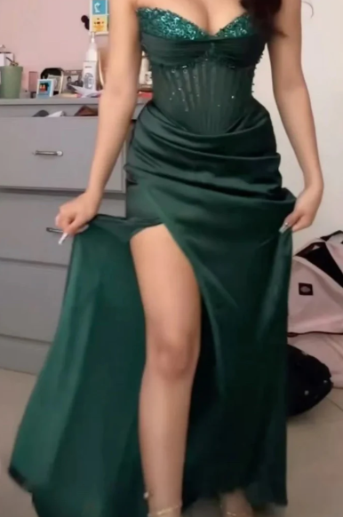 Vintage Green Strapless Sequins Satin Slit Evening Dress,Mermaid Party Prom Dress - View 3 | FashionDia