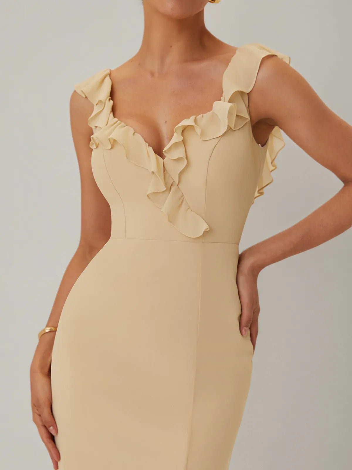 Apricot Ruffled Prom Dress Lotus Leaf Collar Sleeveless Mermaid Maxi Bridesmaid Dress - View 4 | FashionDia