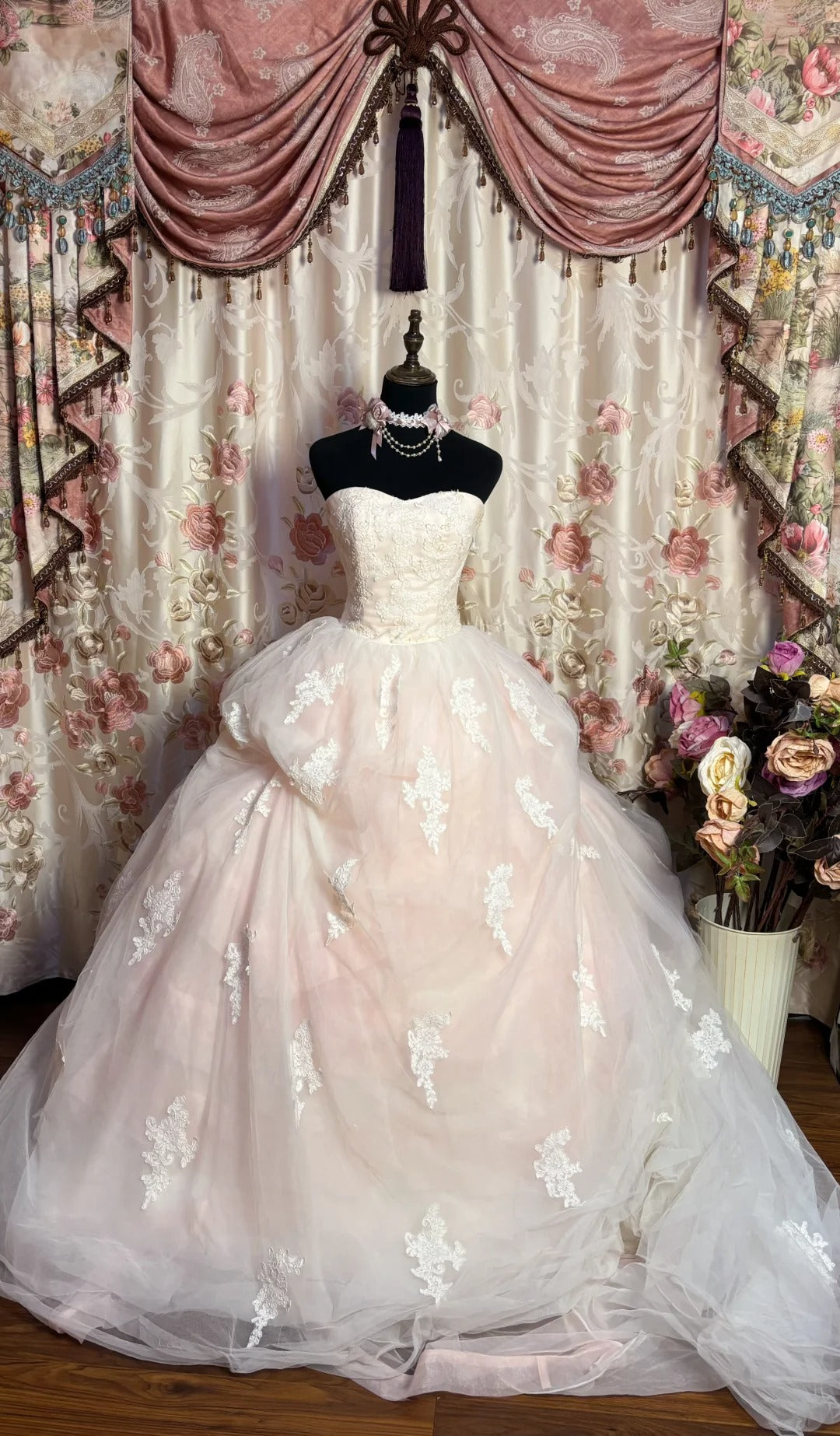 A Line Ball Gown Strapless Long Prom Dresses Vintage Formal Evening Dress