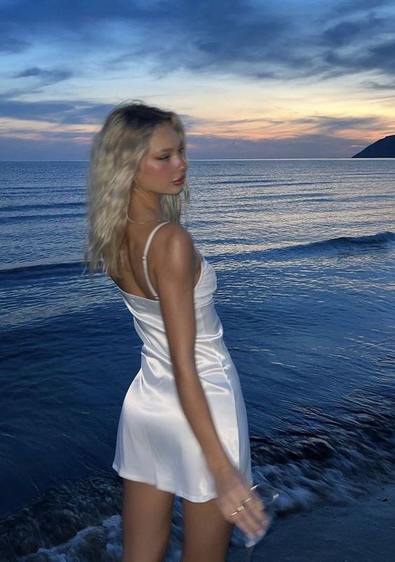 Casual Dresses White Satin Dress Sexy V-Neck Sleeveless Lace Backless Bodycon Mini Holiday Beach Streetwear - FashionDia