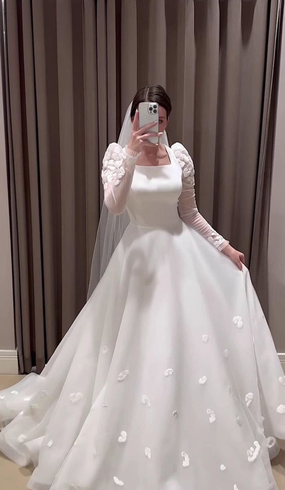 Modest White A-line Long Sleeves Wedding Dress,White Bridal Dress fg6818