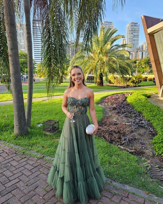 Strapless Green A Line Tulle Long Prom Dress