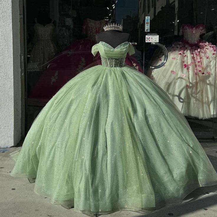 Sage Green Luxury Quinceanera Dresses Off The Shoulder Green Ball Gown Prom Dress