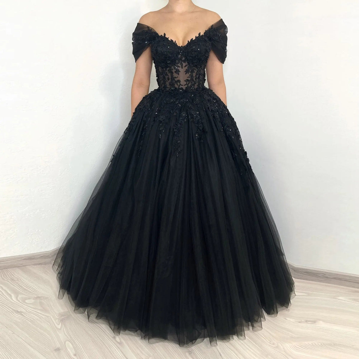 Black Luxury Gothic Wedding Dress Sheer Corset 3D Floral Tulle ZP027