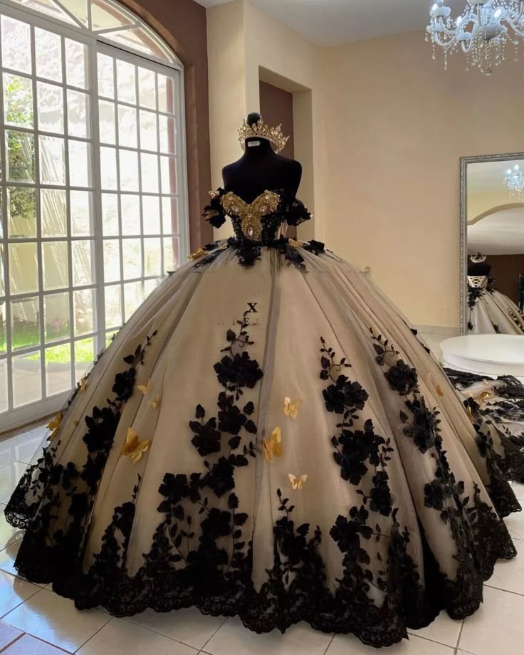 A Line Quinceanera Dresses 3D Flowers Sweet 15 16 Prom Ball Gowns - VelvetHem