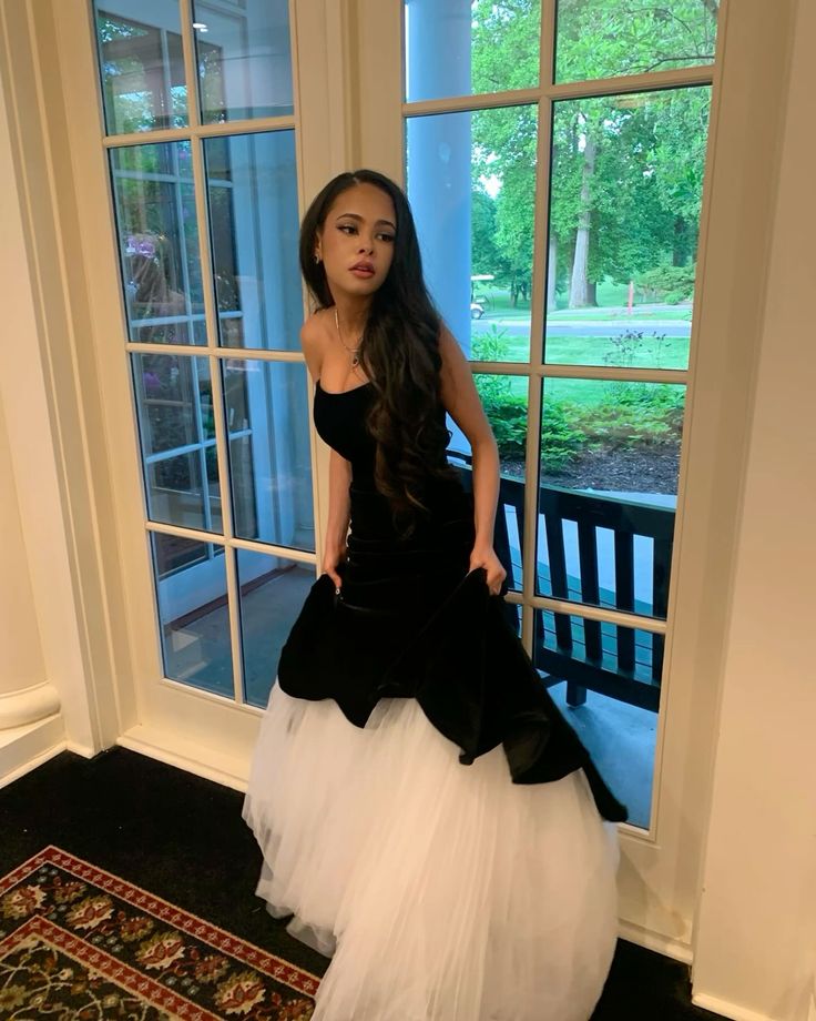 Charming Black Sleeveless Mermaid Long Prom Dress Formal Party Dress - FashionDia