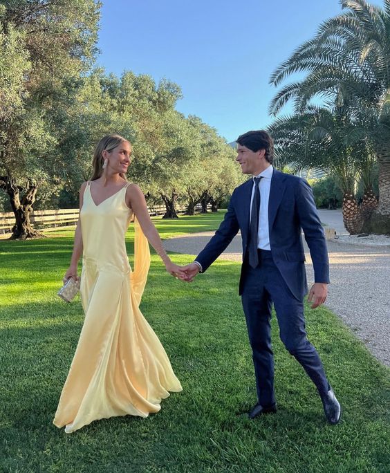 Yellow Satin Evening Dress for Formal Occasions, V-Neck A-Line Spaghetti Strap Floor-Length Elegant Prom Dress - FashionDia