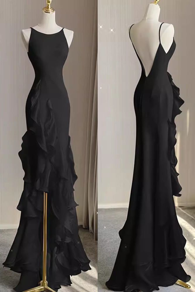 White Sheath Halter Backless Wedding Dress - View 6 | FashionDia