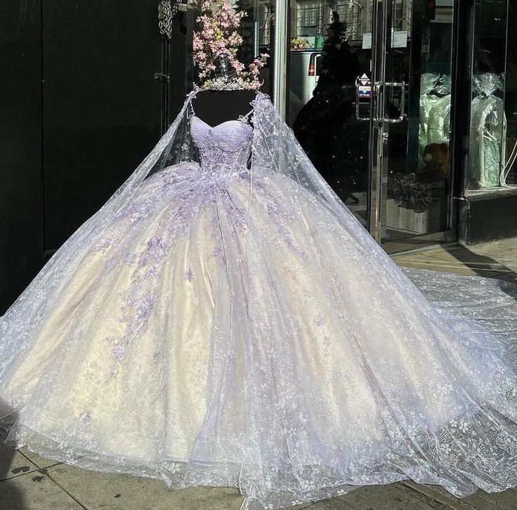 Light Purple Quinceanera Dressess with Cape Luxury Butterfly Applique Sweet 16 Ball Gown - View 3 | FashionDia