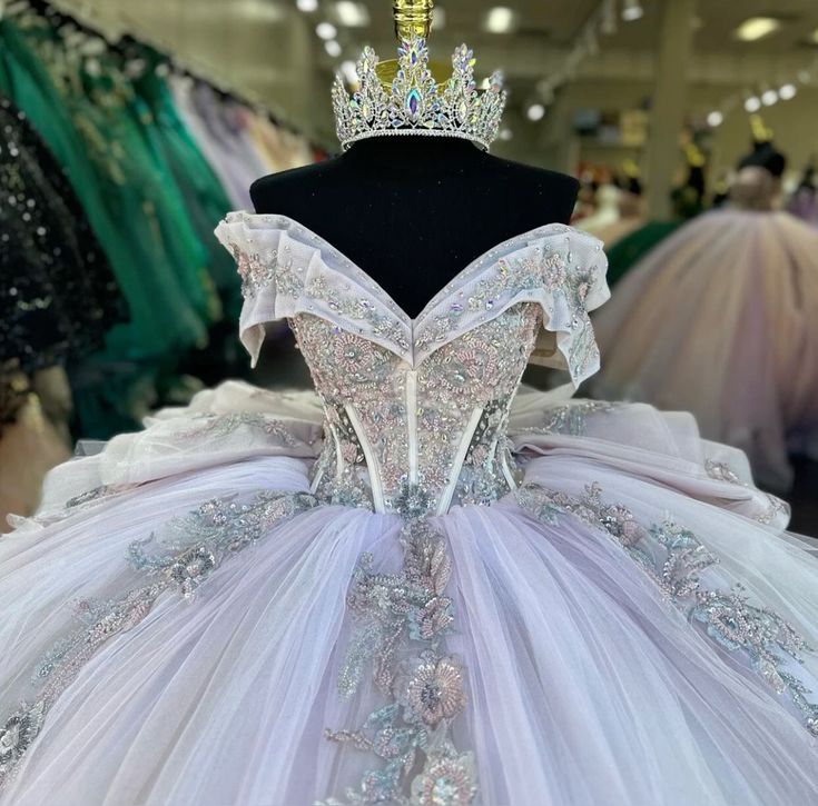 Quinceanera Dress Lace Applique Sequins Beading Mexican Sweet 16 De XV 15 Anos Ball Gowns - View 2 | FashionDia