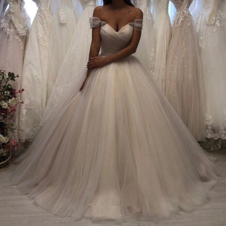 Off-the-Shoulder Tulle Wedding Dresses Pleated Ivory Wedding Gowns with Lace Up Simple Bridal Dress - View 3 | FashionDia