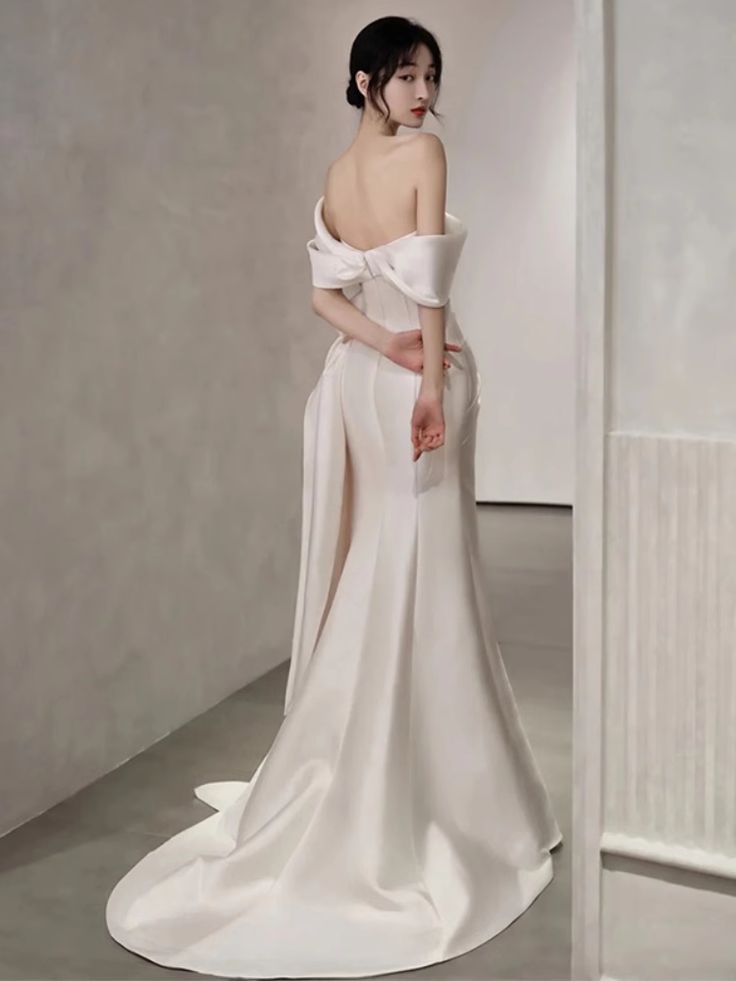 Off-The-Shoulder Satin High Split Twist Front Train Dresses For Wedding - View 3 | FashionDia