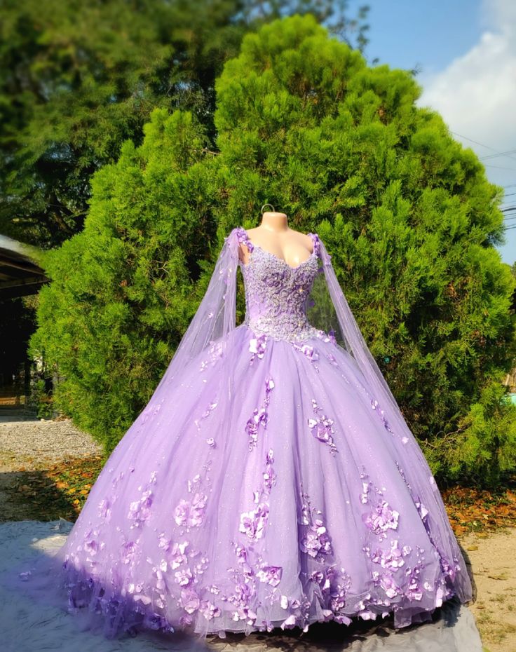 Puffy Ball Gown Quinceanera Dresses Purple with Butterflies Lace Tulle for Girls Sweet 15 16 Birthday Dress - VelvetHem