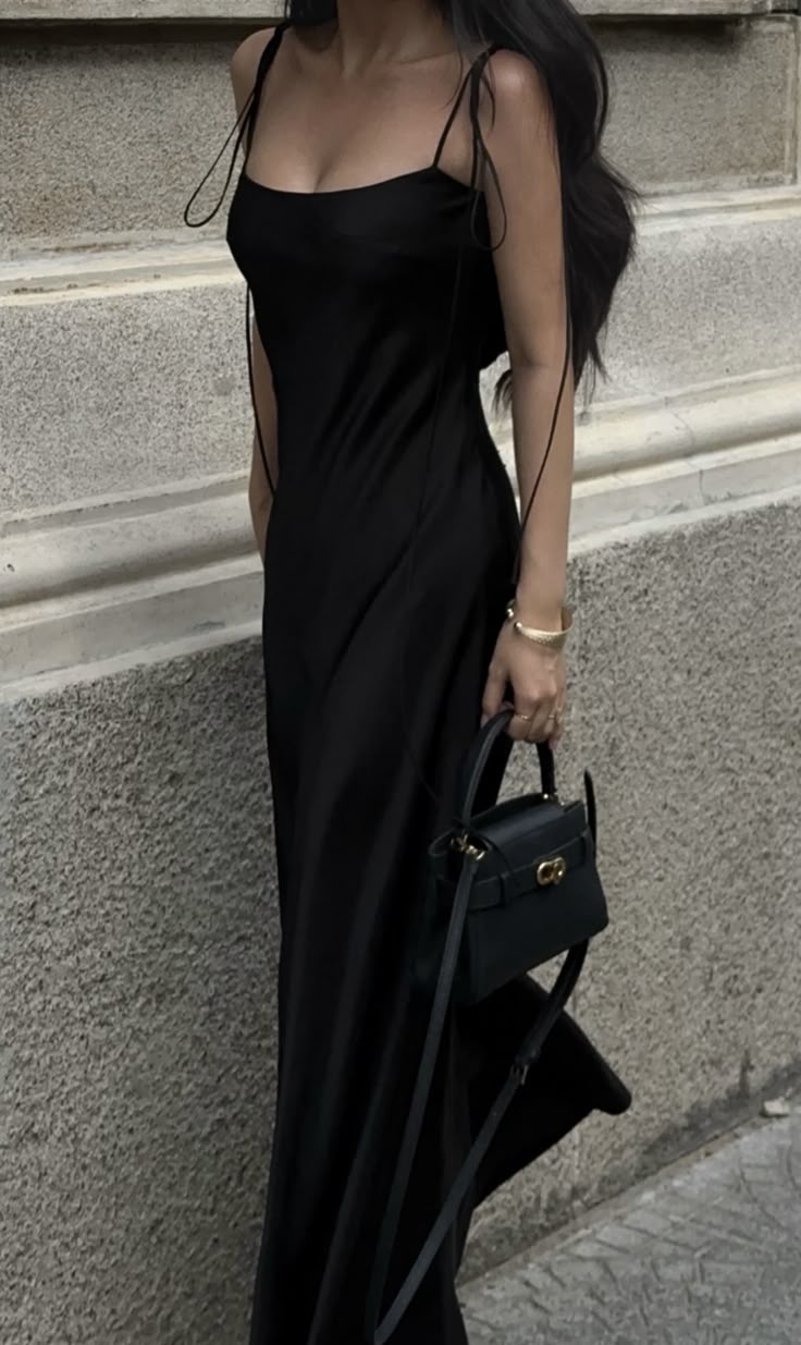 Black Simple Evening Gowns, Party Prom Dress - View 2 | VelvetHem