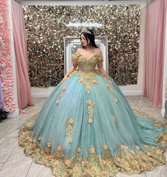 Quinceanera Dresses Off The Shoulder Ball Gown Gold Floral Appliques Handmade Flowers Lace Sweet 15 Party Dresses