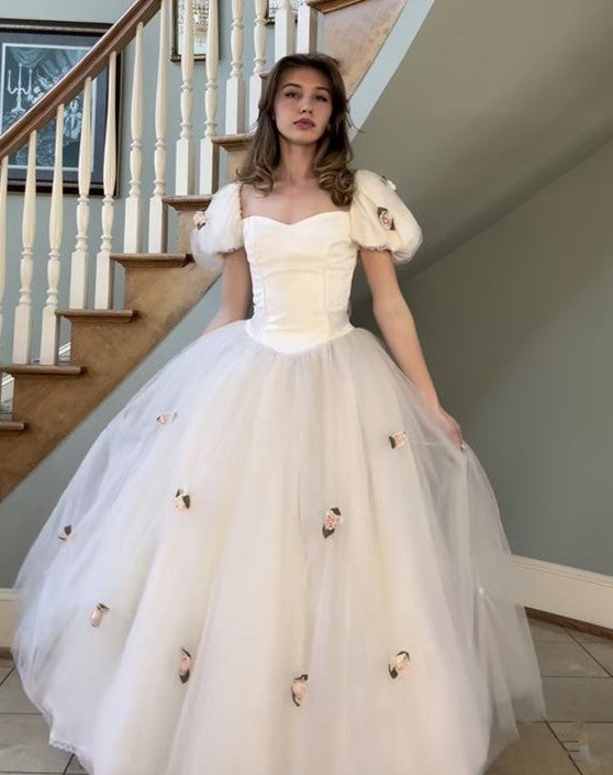 Classy tulle ball gown wedding dress, 1980s princess style bridal gowns - View 3 | FashionDia
