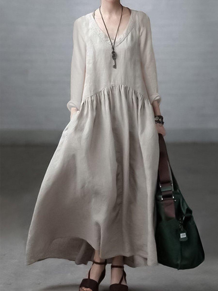 Gracefully Styled Dress for Any Occasion