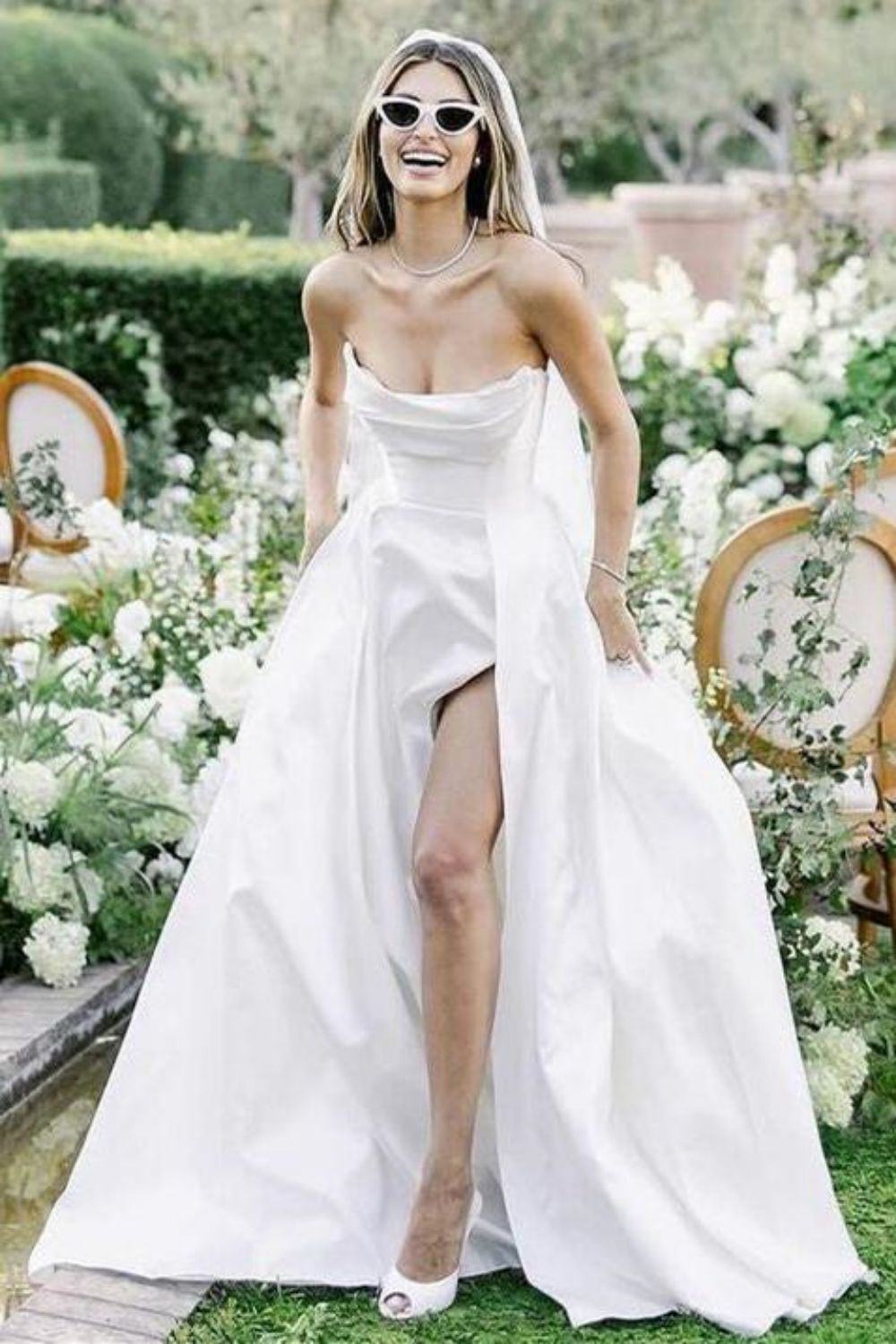 Elegant A-Line Strapless White Wedding Dress with Split Front - View 4 | FashionDia