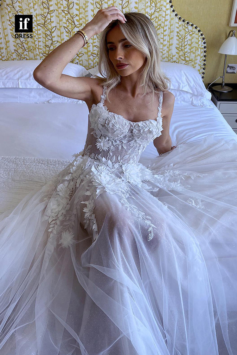 31503 - Glamorous Spaghetti Straps Tulle Appliques Wedding Dress