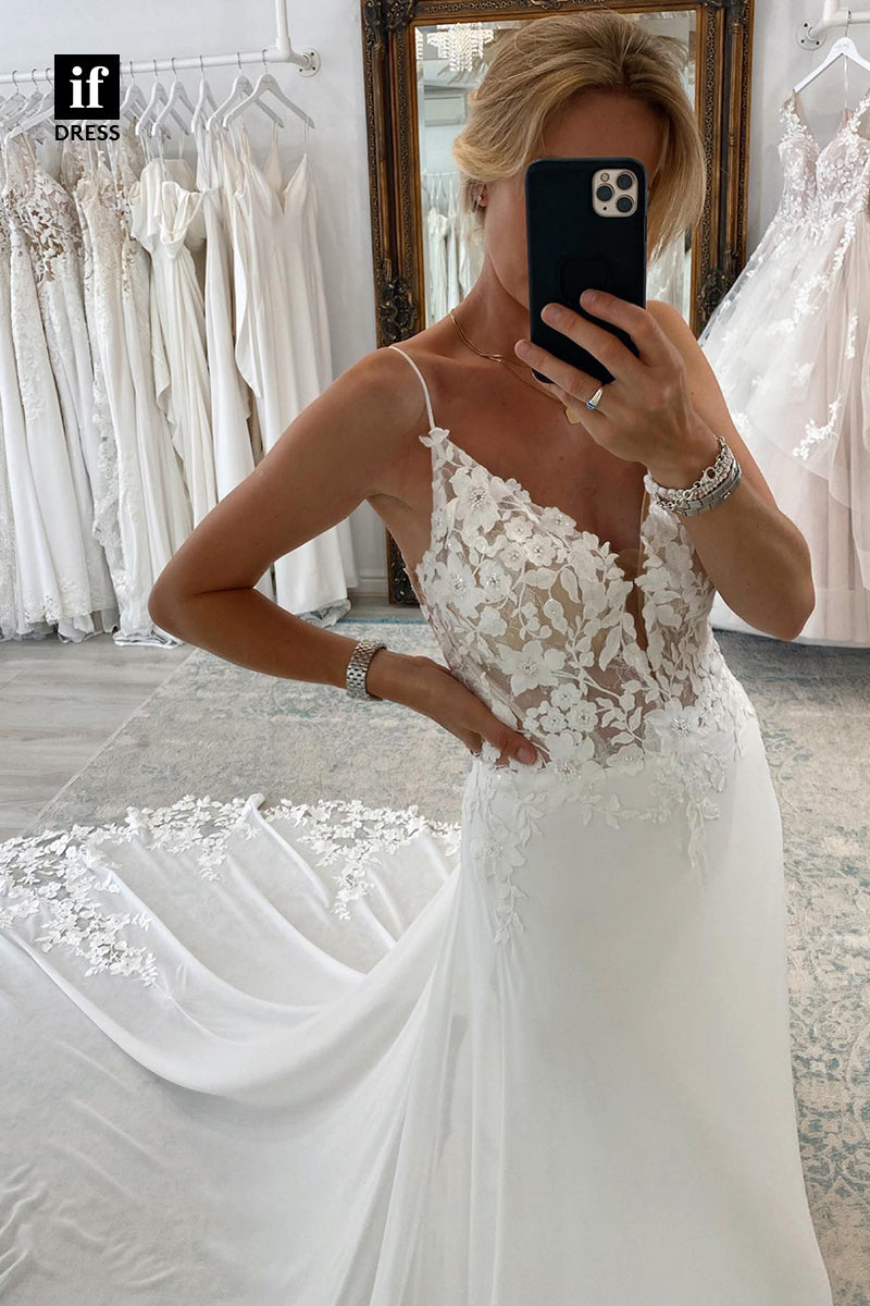31547 - Elegant A-Line Spaghetti Straps V-Neck Lace Appliques Wedding Dress