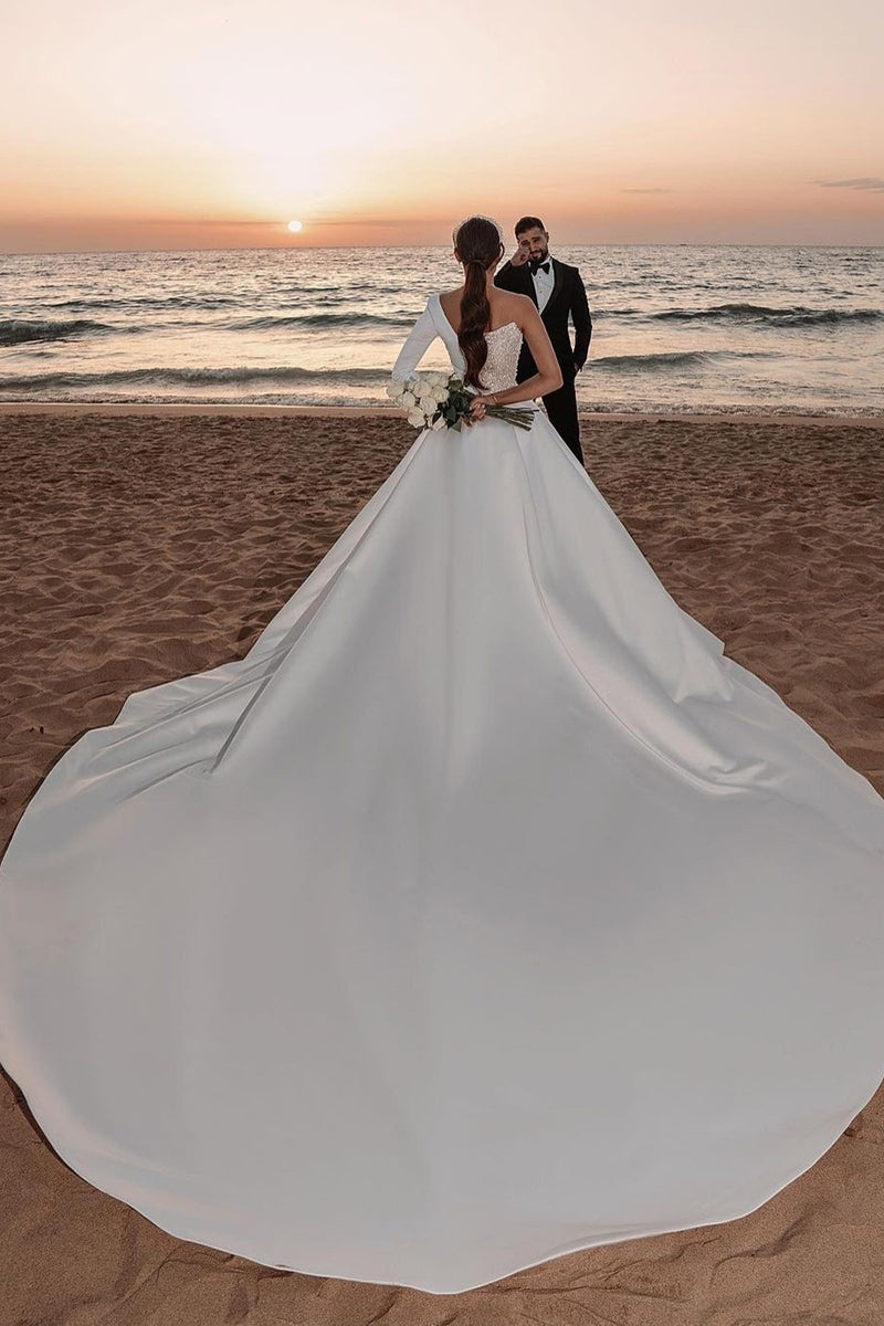 31697 - Ball Gown Scoop Long Sleeves Luxury Wedding Dress