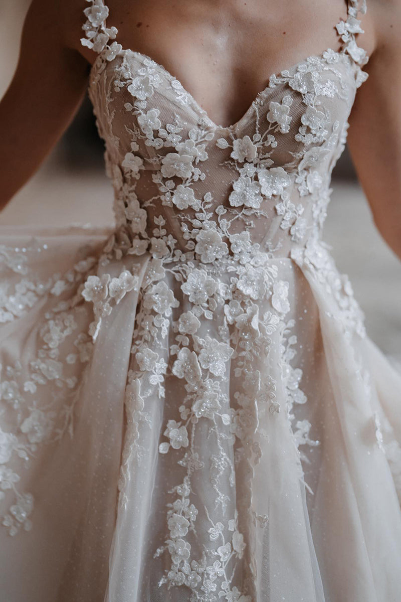 31715 - A line Sweetheart Lace Appliques Bohemian Wedding Dress