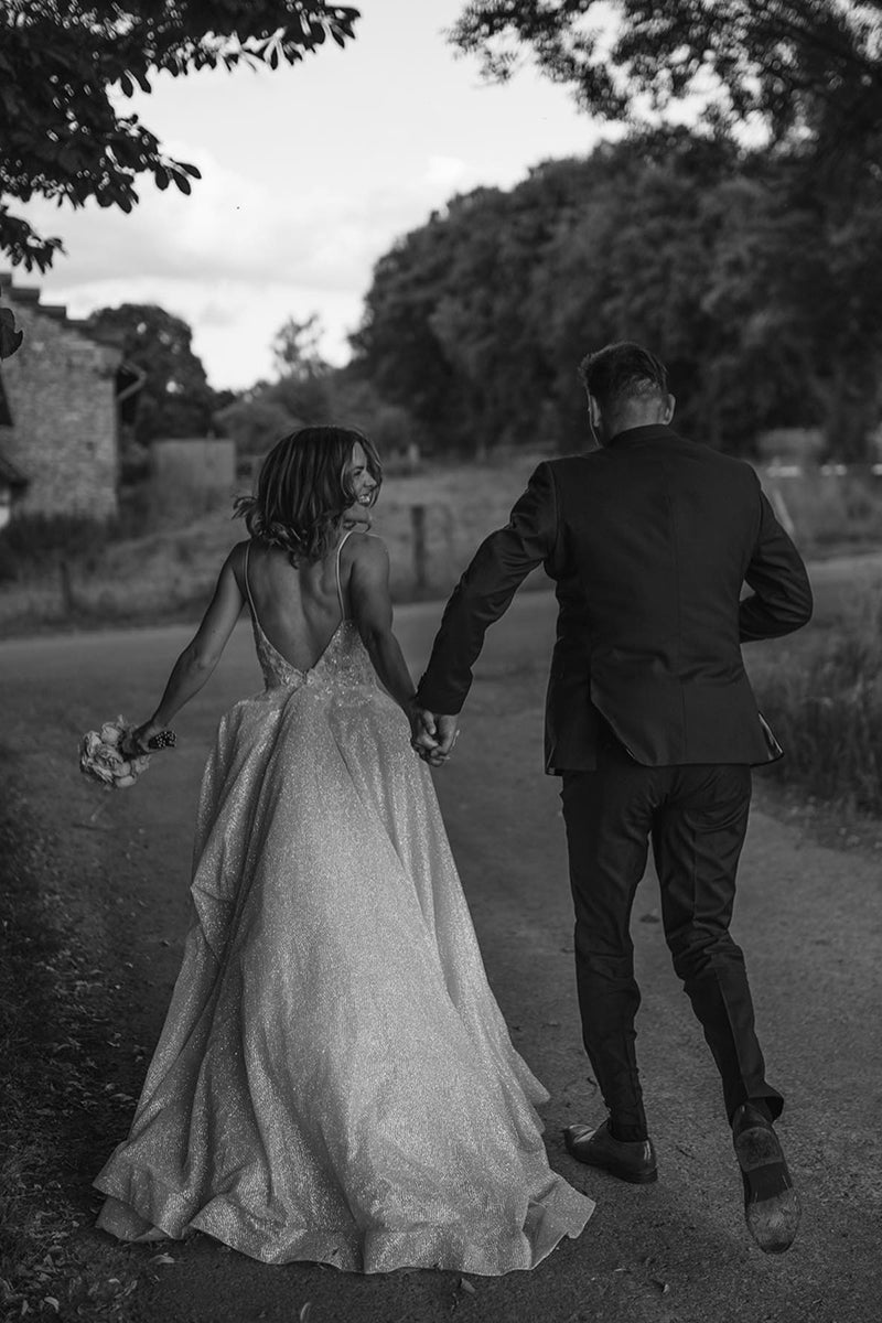 31719 - A Line Plunging V-Neck Appliques Bohemian Wedding Dress