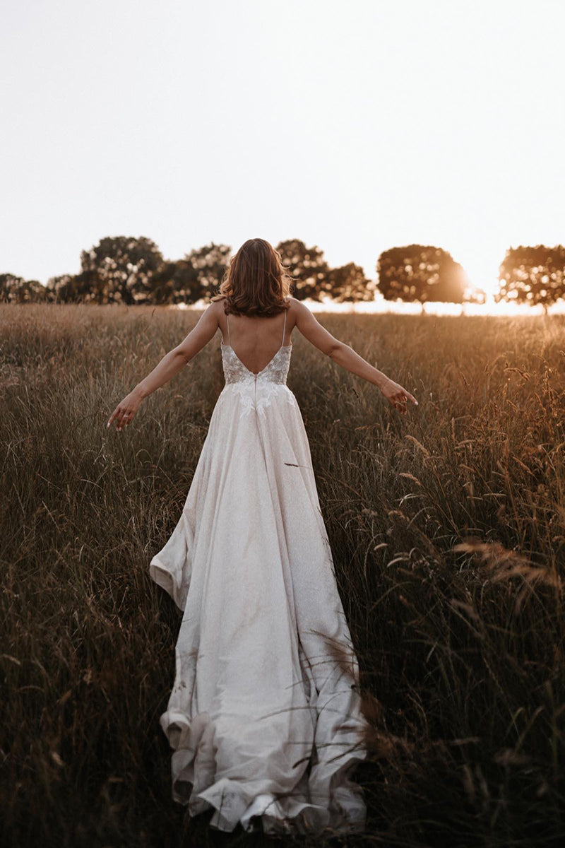 31719 - A Line Plunging V-Neck Appliques Bohemian Wedding Dress