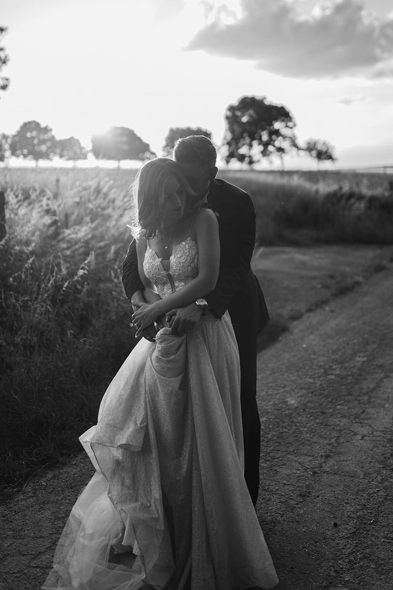 31719 - A Line Plunging V-Neck Appliques Bohemian Wedding Dress