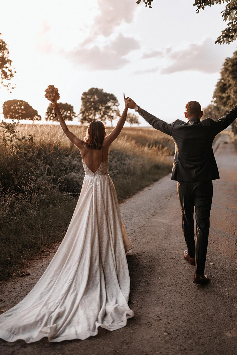 31719 - A Line Plunging V-Neck Appliques Bohemian Wedding Dress