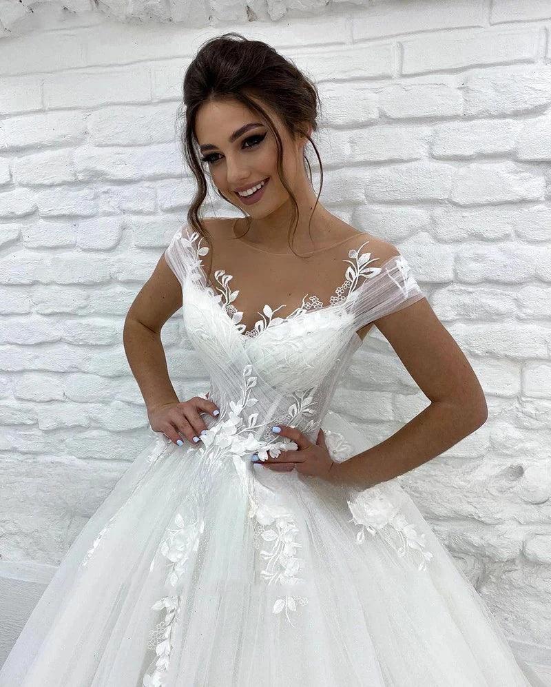 Gorgeous Women's Wedding Dresses A-Line 3D Lace Applique Bohemian Bridal Gowns Princess Formal Beach Party Sexy V-Neck 2023 Robe (ZD13365)