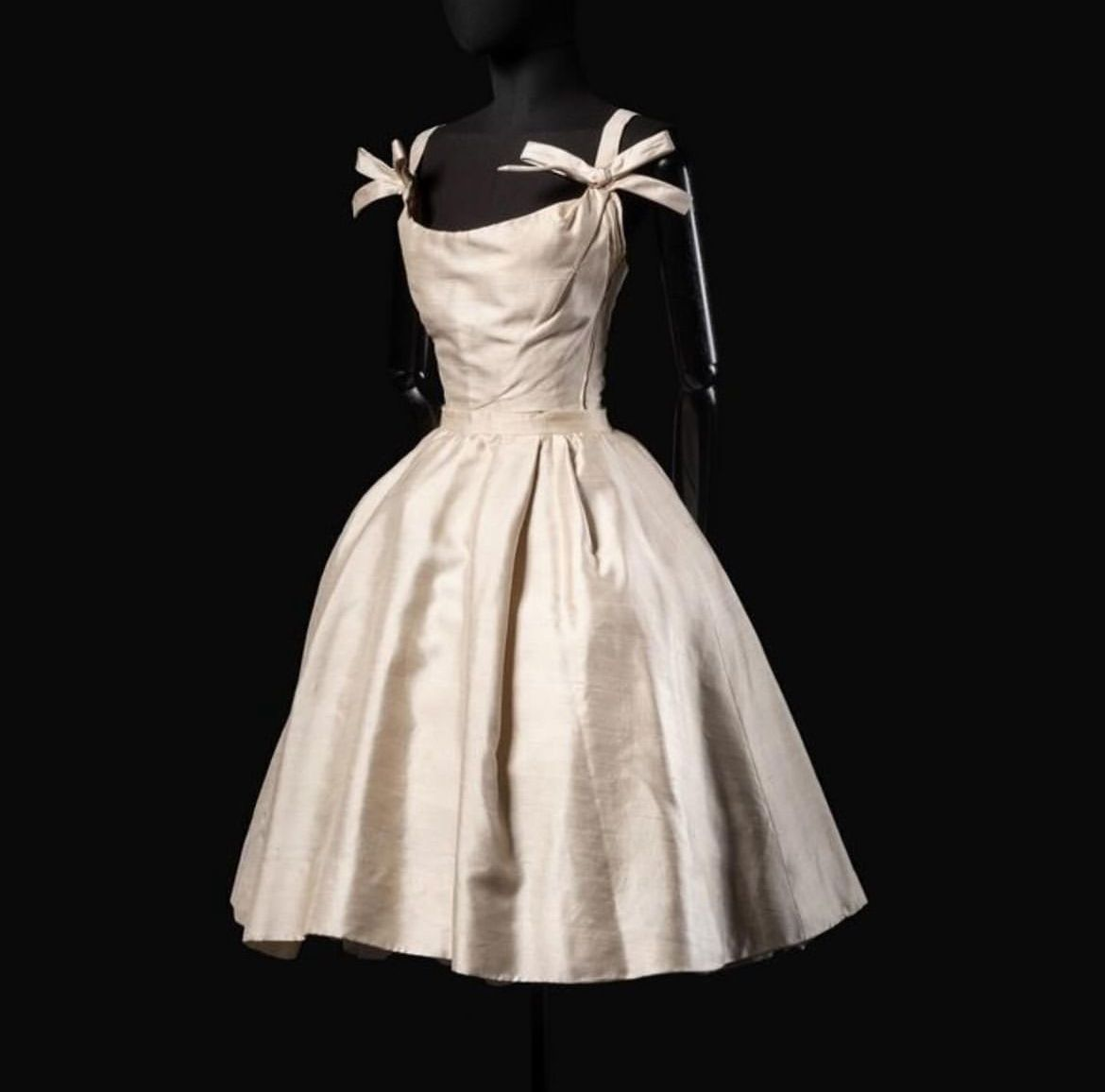 Satin Short Prom Dress Elegant Formal Party Dress Homecoming Dress