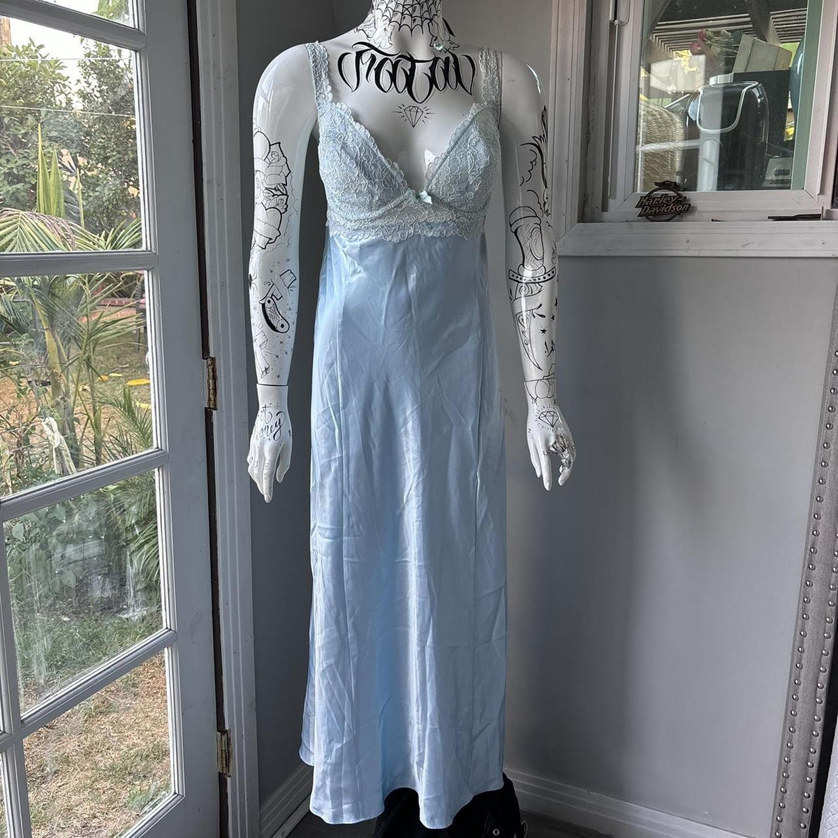 A-Line Spaghetti Straps Light Sky Blue Lace Long Prom & Evening Dress - View 3 | FashionDia