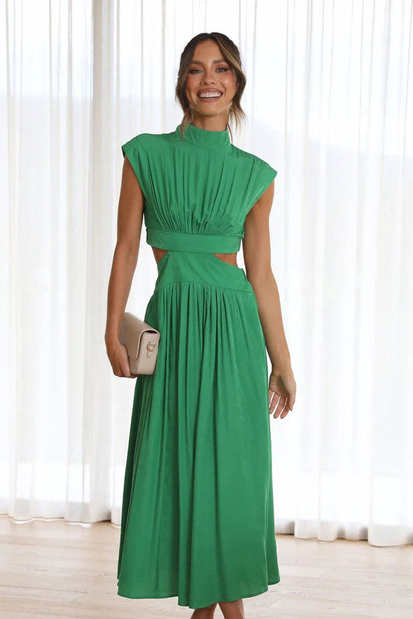 Effortless Rafaela Holiday Midi Dress with Cut Out Waist and Pockets Chic Silhouette Collection