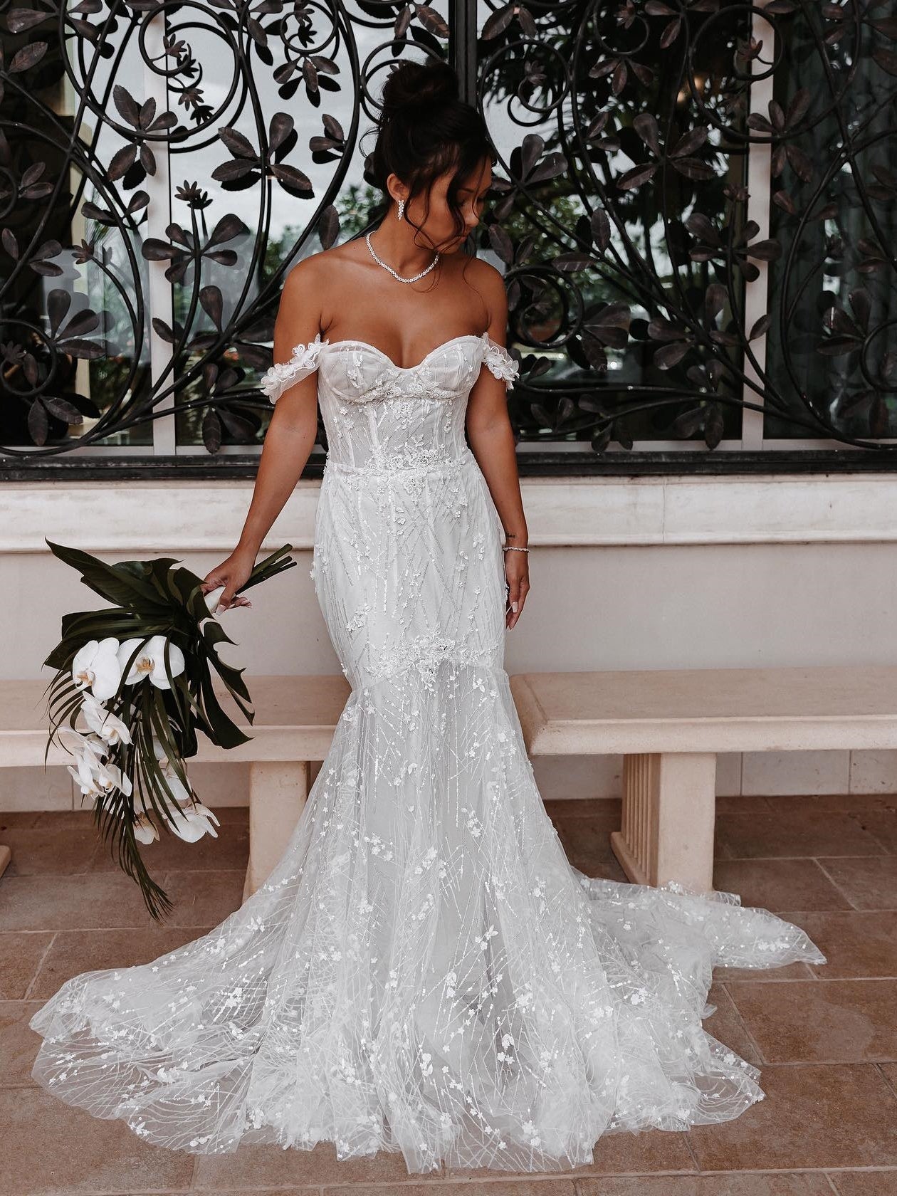Lace Sleeveless Off the Shoulder Mermaid Bridal Dress
