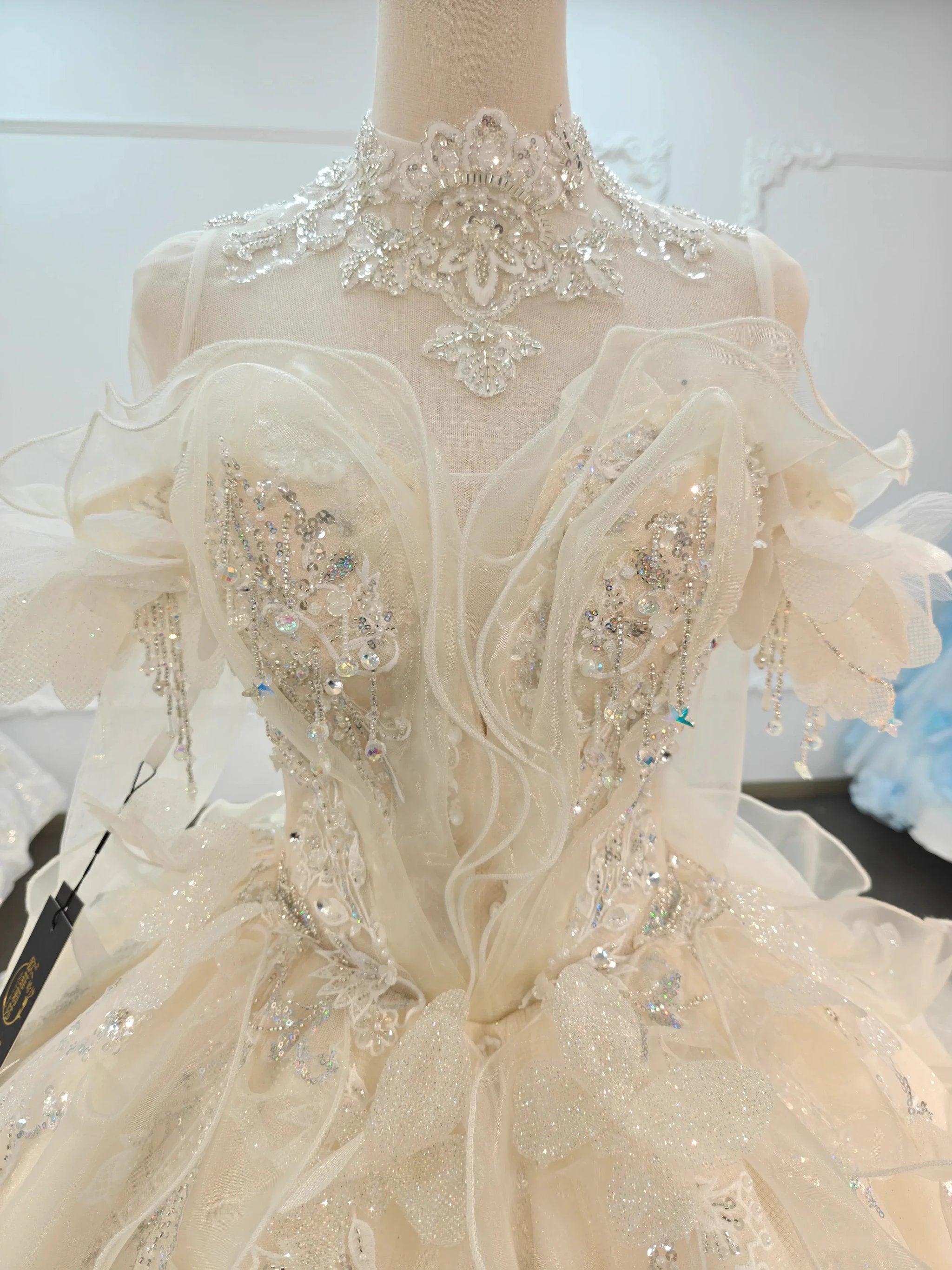 Exquisite High-Neck Tulle Ball Gown Wedding Dress with Crystal Embroidery & Ruffled Detachable Sleeves Ye-2022 (ZD16803) - View 2 | VelvetHem