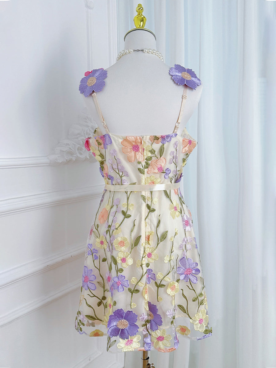 3D Floral Embroidery Tulle V-Neck Lace Mesh Homecoming Mini Dress
