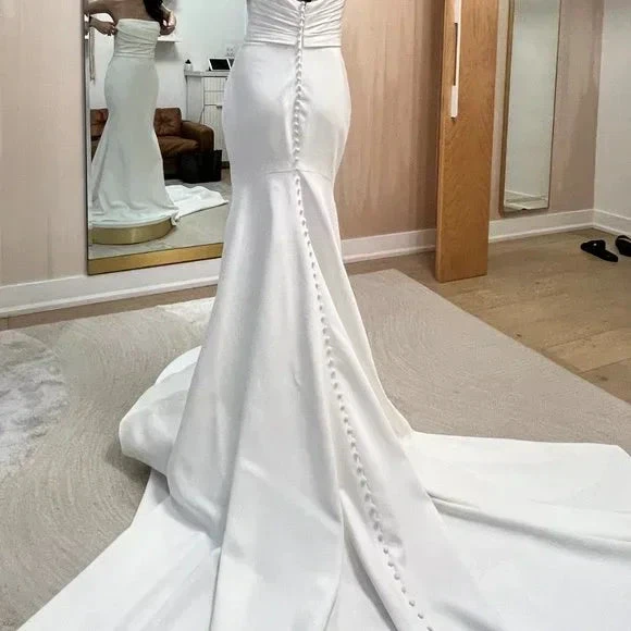 Charming White Strapless Wedding Dress,White Bridal Gown (ZD13720)