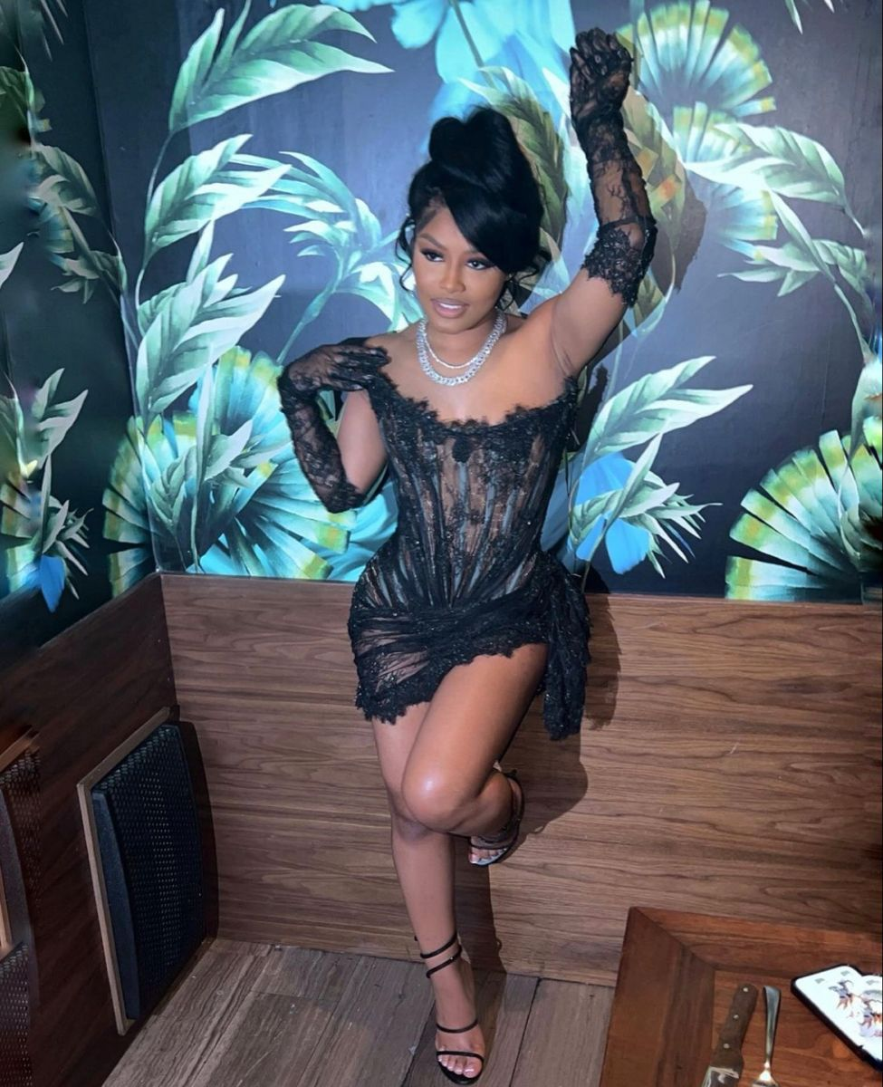 Sexy Black Lace Homecoming Dress Strapless Party Dress - FashionDia