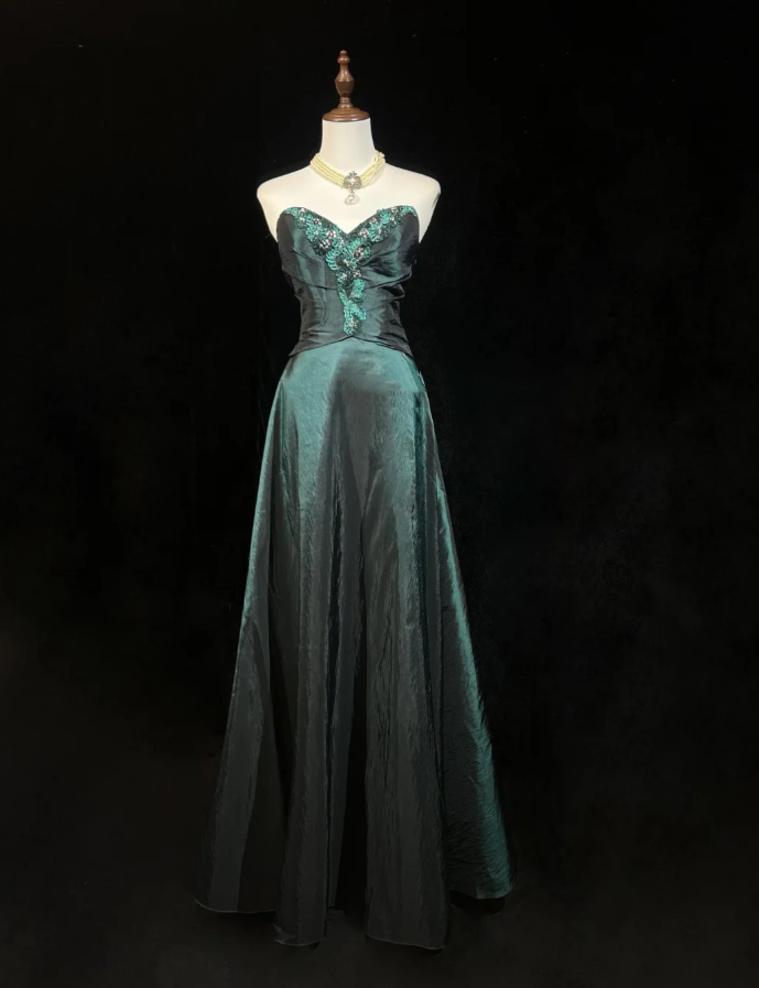 Unique Sweetheart Neck Green Satin Beaded Appliques A-Line Wedding Guest Dress Long Birthday Party Dress Evening Gown - FashionDia