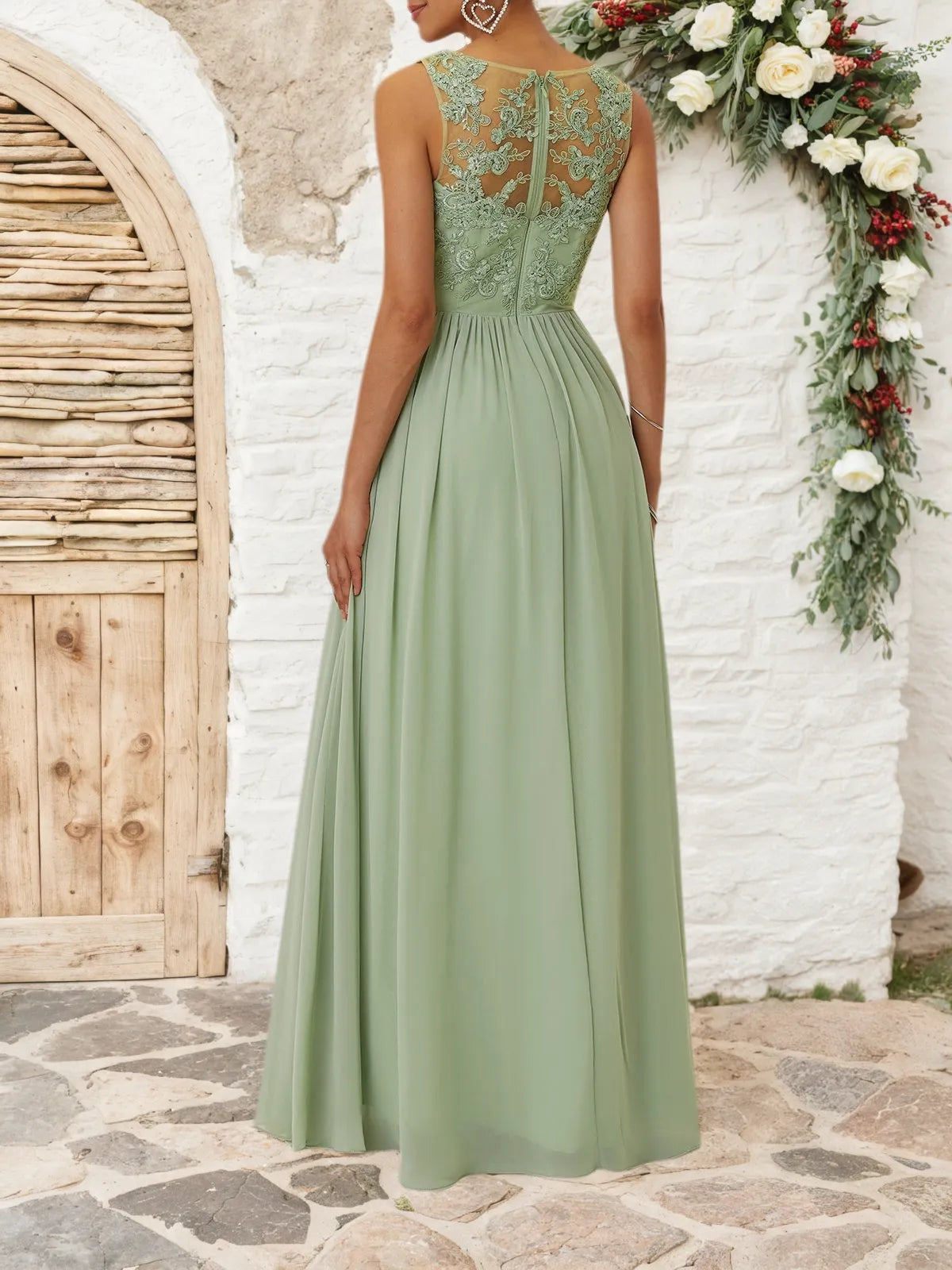 Light Green Lace Ruched Chiffon V Neck Sleeveless A-Line Maxi Dress